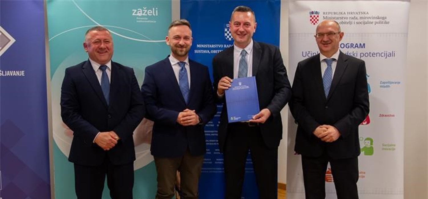 Ministar Piletić u Osijeku dodijelio 31 ugovor vrijedan 30 milijuna eura za projekt „Zaželi"